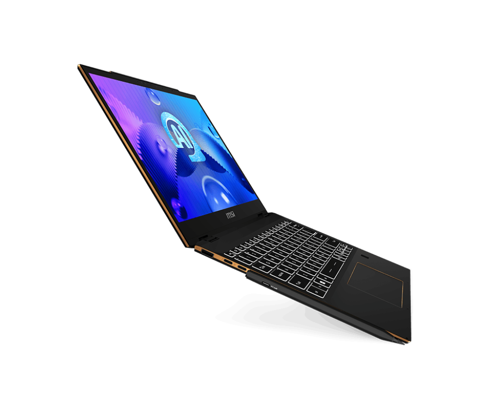 Lehoučký překlopitelný notebook na cesty